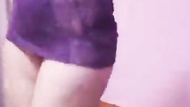 الواد بيصور مراته اللبوة وهي بتهز طيزها