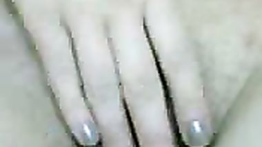 عراقية سكرانة تنتاك في الغرفة