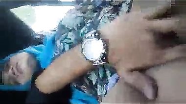 البت وخطبها بيعلمها اذاى تجيب شهوتها