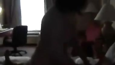 زوجة ديوث بتجيب صديق زنجى جديد للبيت